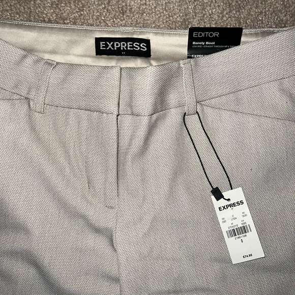 Express Barely Boot Low Rise - Picture 3 of 4